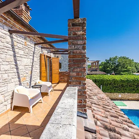 度假居 Beautiful In